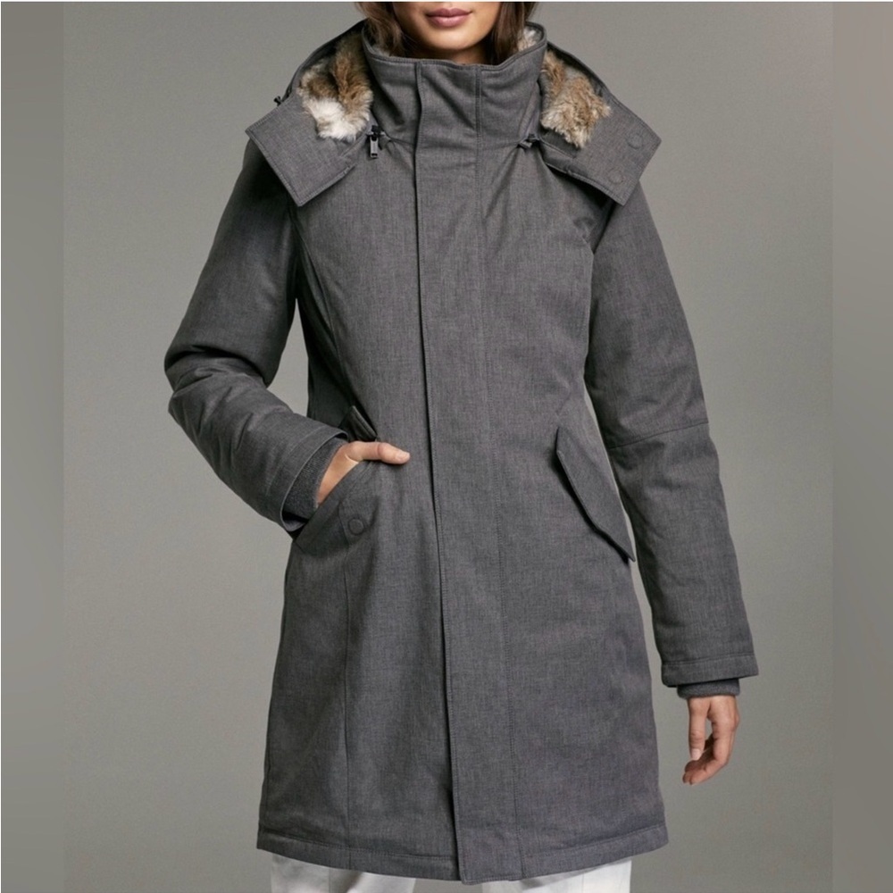Aritzia Babaton Oskar Parka